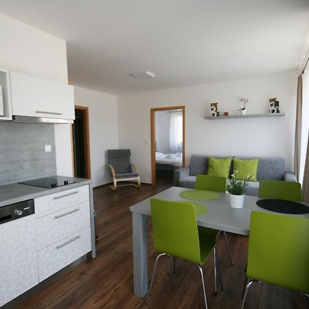 Apartmany Apollon Resort Lednice Exterior foto