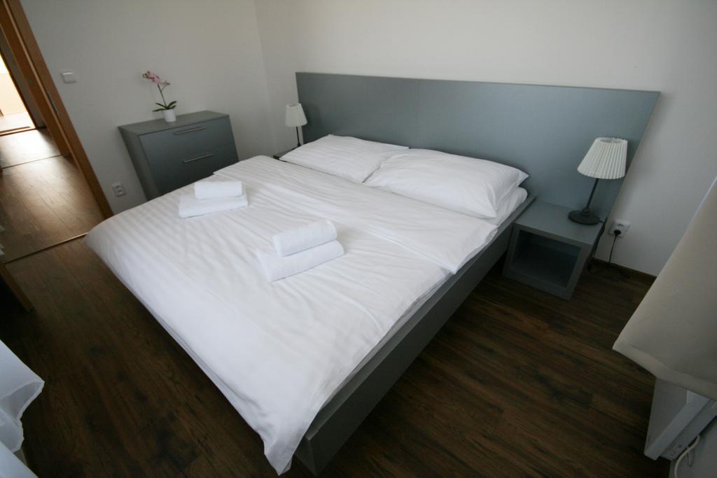 Apartmany Apollon Resort Lednice Exterior foto