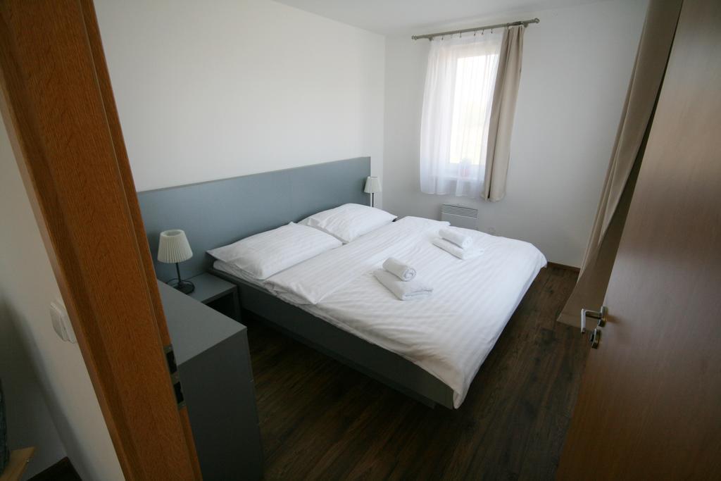 Apartmany Apollon Resort Lednice Exterior foto