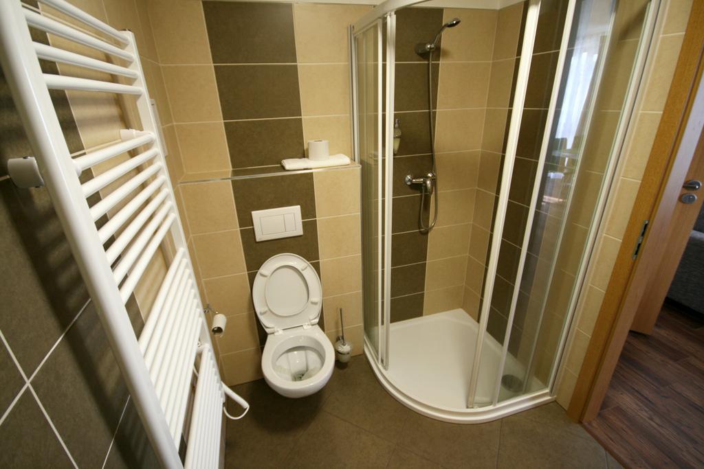Apartmany Apollon Resort Lednice Exterior foto