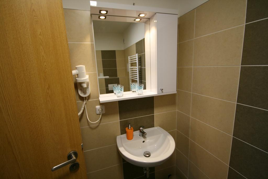 Apartmany Apollon Resort Lednice Exterior foto